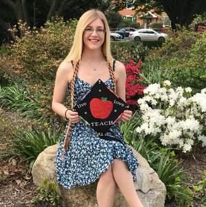 Meet your Posher, Melissa